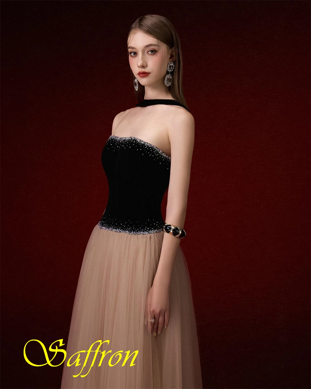 Customized Modern Organza A-Line Evening Dress Classic Contrast Color Prom Dresses Fashion Beading Special Occasion Gowns