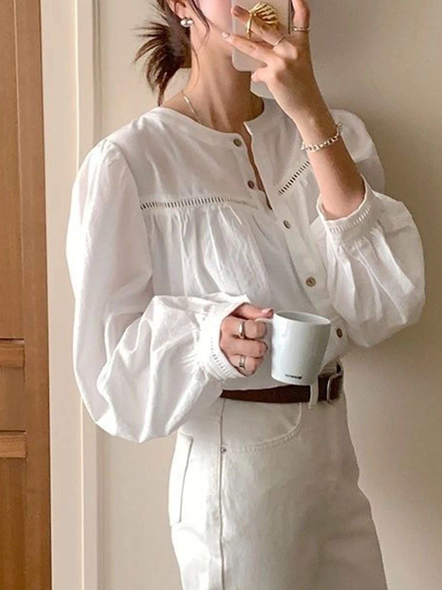 White round Neck Long Sleeve Shirt Women's Design Spring Autumn Small Size Fashionable Inner Wear French Style Loose Fit