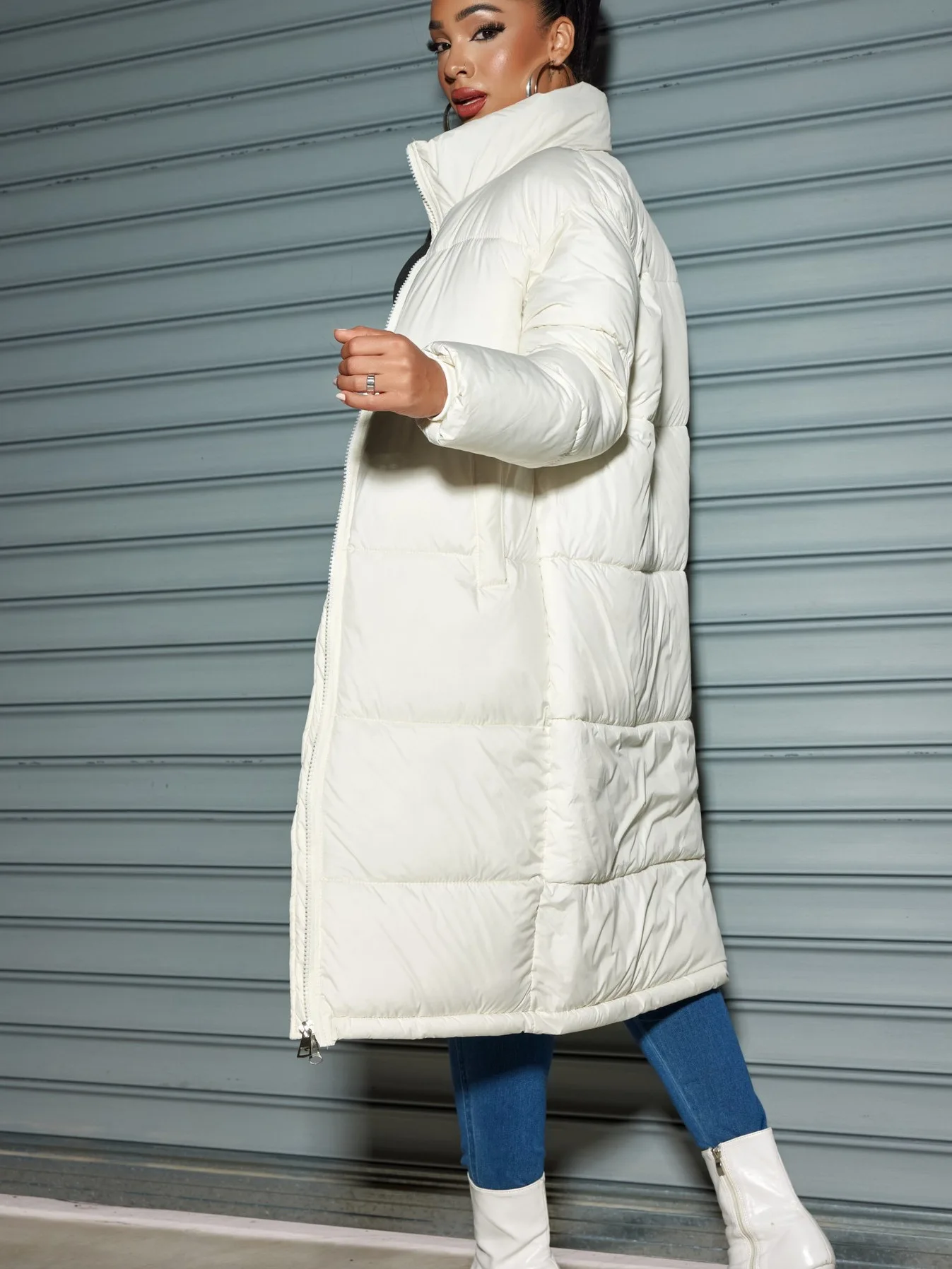 Winter Women's Long Cotton-Padded Jacket 2025 Outdoor Fashionable Zipper Solid Color Warm Coat for Ladies