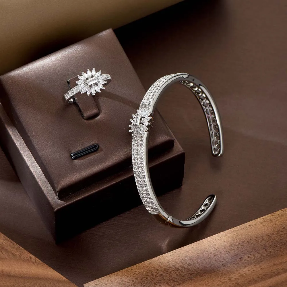 HIBRIDE Sunflower Delicate Bracelet Ring Jewellery Set of 2 Women's Dress Accessories Engagement Gift Party Banquet S-514