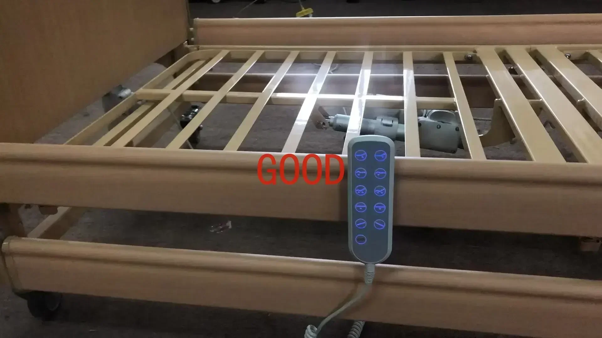 Schienale elettrico per la cura della casa a 6 funzioni, letto rotante in legno per la cura degli anziani