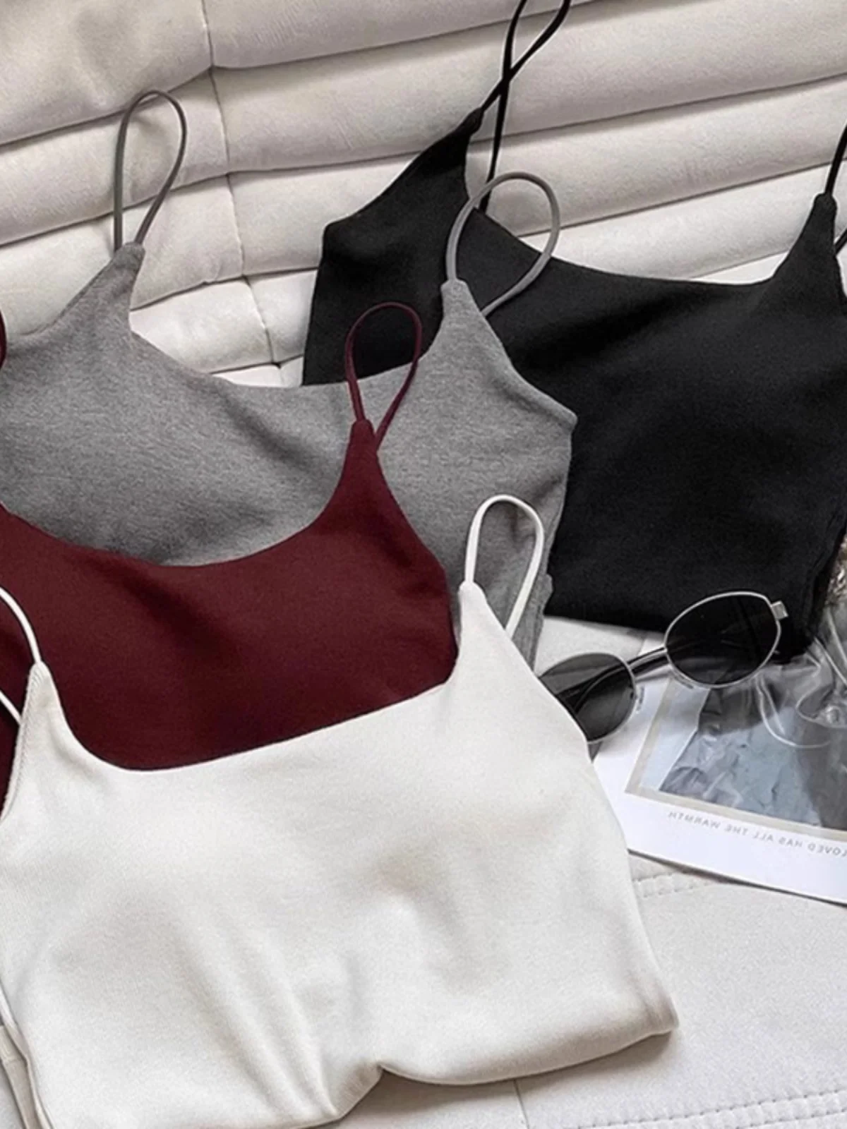 Ankela Red Spicy Girl  Strap Vest Women's Outerwear Beautiful Back Bra Integrated Bottoming Inner Match with Chest Pad Top