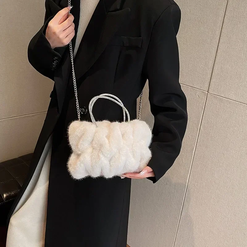Cute Velvet Hasp Plush Top-Handle Bags 2024 New Winter Fluffy Women's Shoulder Bags Solid Color Chain Soft Crossbody Bag Handbag