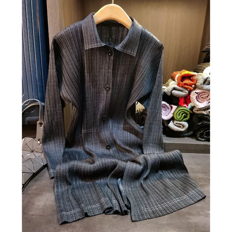 

Miyake Retro Pleated Plisse Jacket Long 2026 Spring New Loose Pleats Versatile Single-breasted Lapel Fold Cardigan Blouse Female