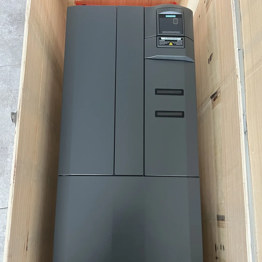 جديد الأصلي 6SE6430-2UD41-3FB0 مايكرو ماستر 430 3AC 380-480V 132KW محول تردد العاكس