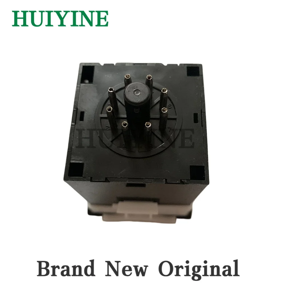 New Original CT4S-1P4 CT4S-1P2 CT4S-2P2 CT4S-2P2T CT4S-2P4 Temperature Controller