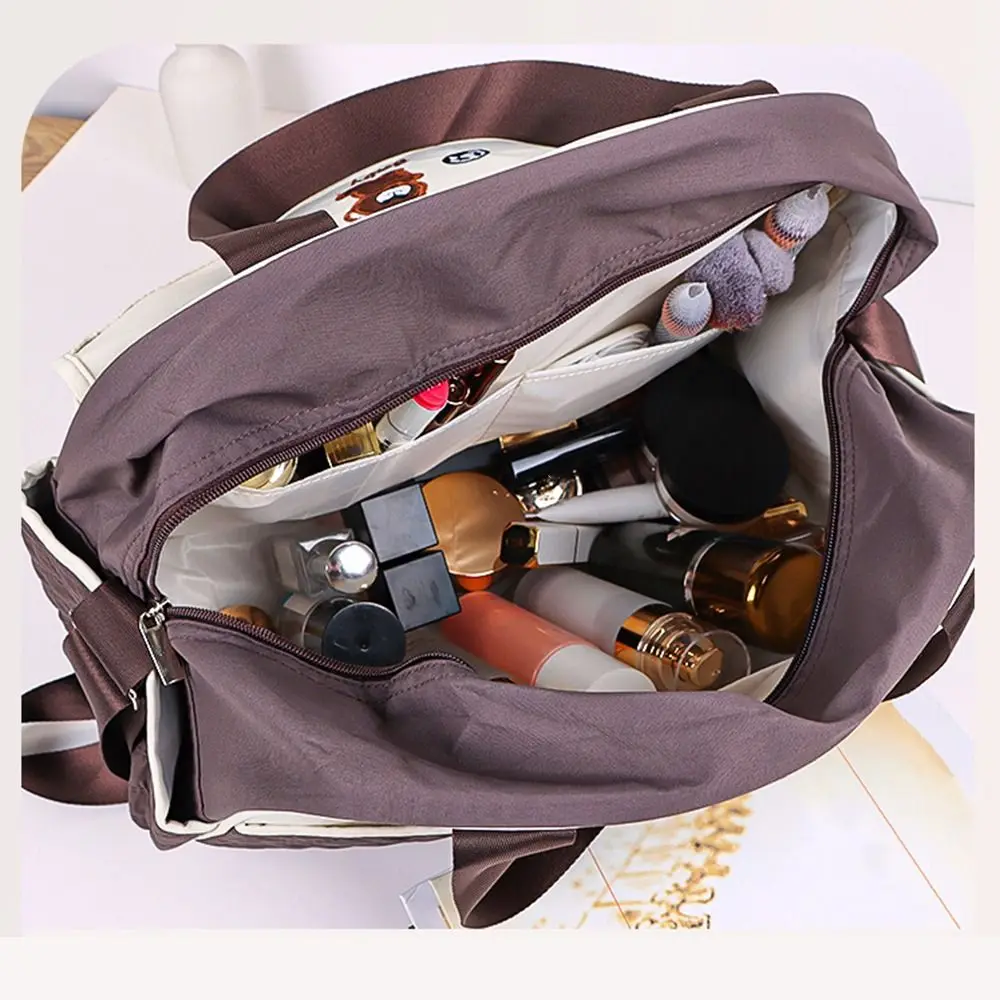 Creative Cartoon Mommy Bag Large Capacity Bear Pattern Mommy Crossbody Bag Practical Lightweight Portable Diaper Bag Travel Use