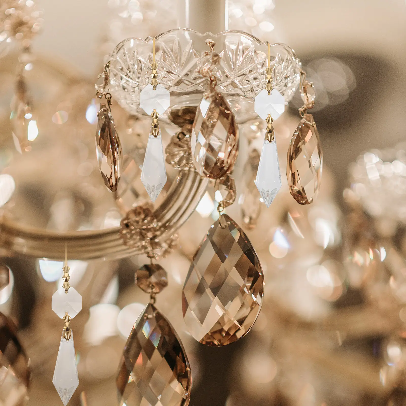 20Pcs Crystal Chandelier Icicle Prisms Parts Easy to Install Remove Chandelier Upgrade Decor for Living Dining