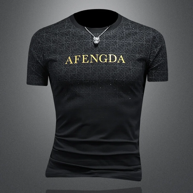 

Новая летняя молодежная футболка из шелковистого хлопка с принтом, круглым вырезом, приталенного кроя, от китайского бренда, из чистого хлопка.