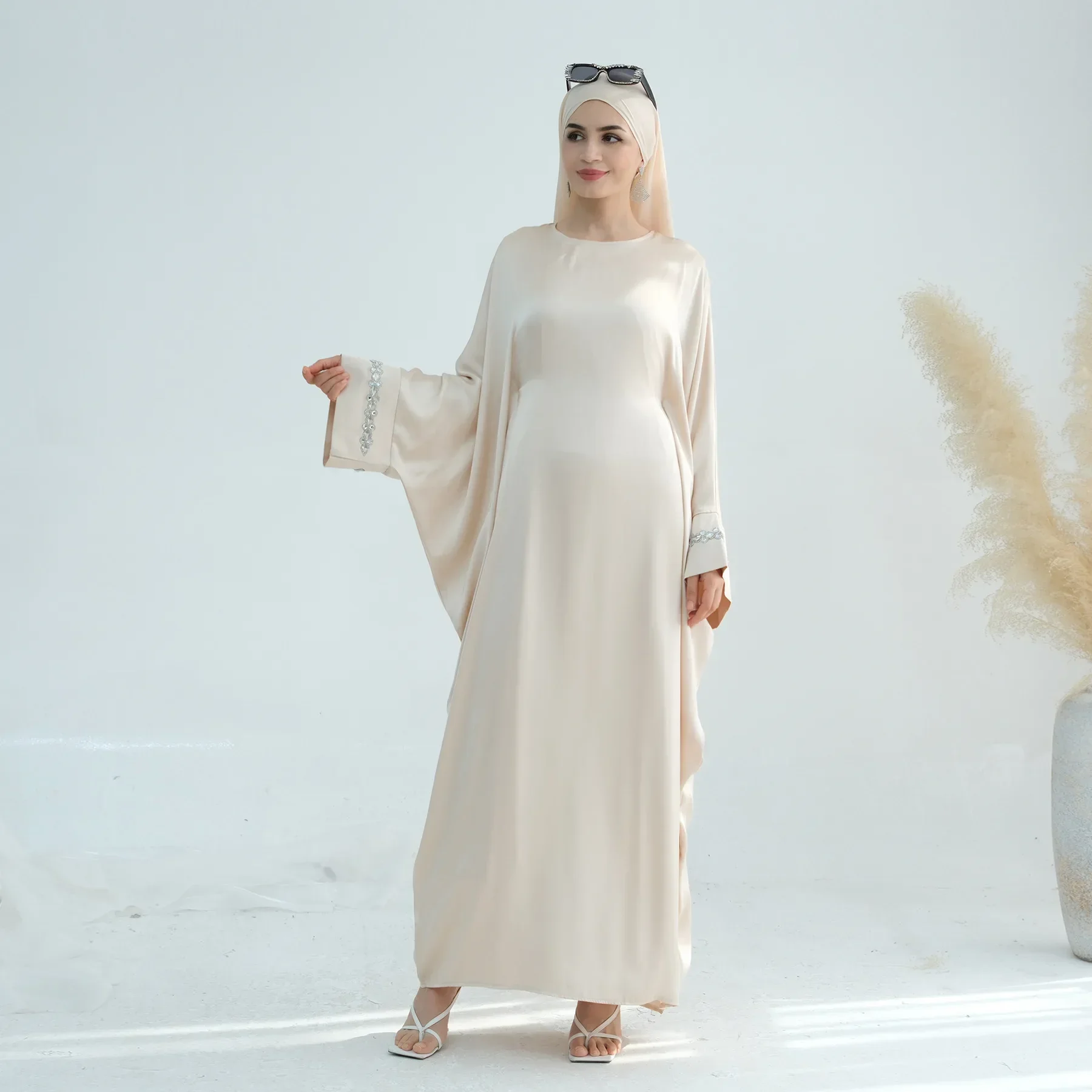 Satin Abayas pour femmes diamants Robe musulmane Ramadan Eid Djellaba turquie caftan Kebaya Caftan Marocain Femme Robe Jalabiya Islam