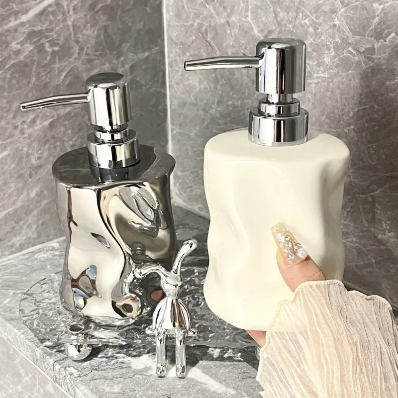 400ml Ceramic Lotion Bottle Bathroom Accessories Home Soap Container White Silver Home Hotel Makeup Remover Shampoo Storage Jar