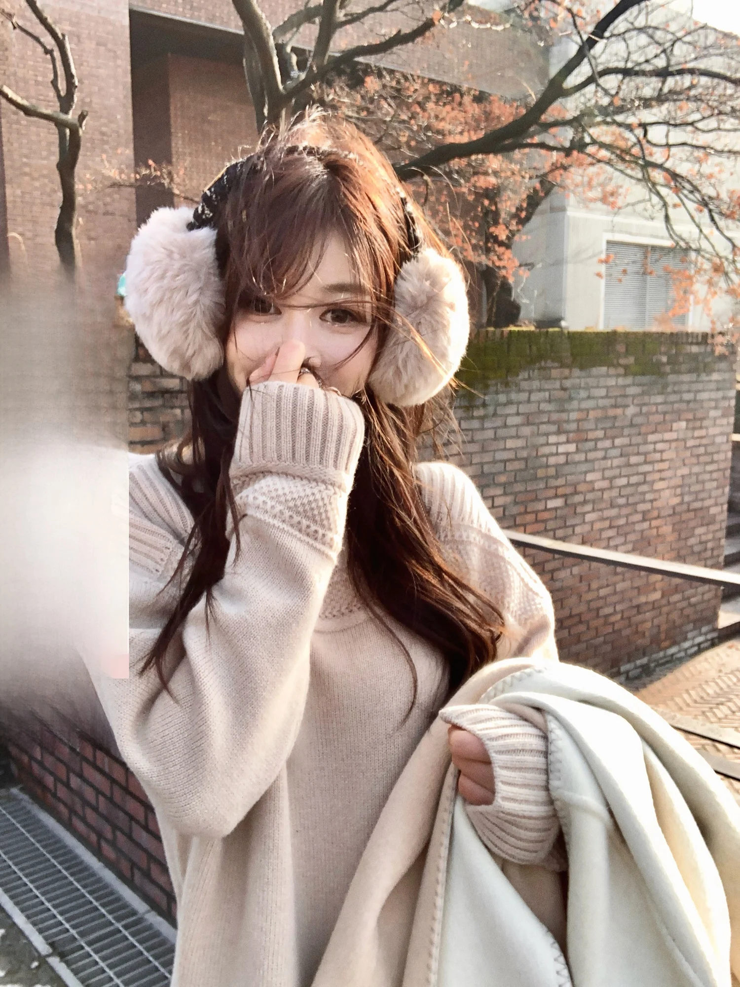 

Laid-back Lace-Up Knitwear 100% Wool One-Shoulder 3D Knitted Sweater Loose Fit Long Sleeve Color Winter Fashion Women's...