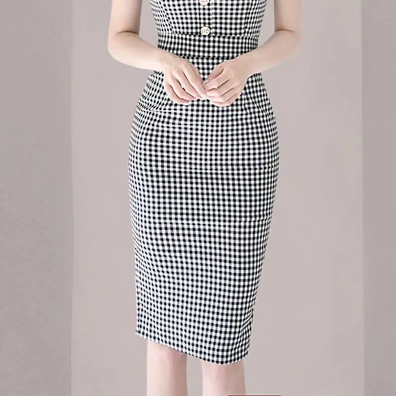 High End Professional Temperament Plaid Bubble Sleeve Dress 2024 Summer New Goddess Style Niche Light Luxury Wrap Hip Skirt