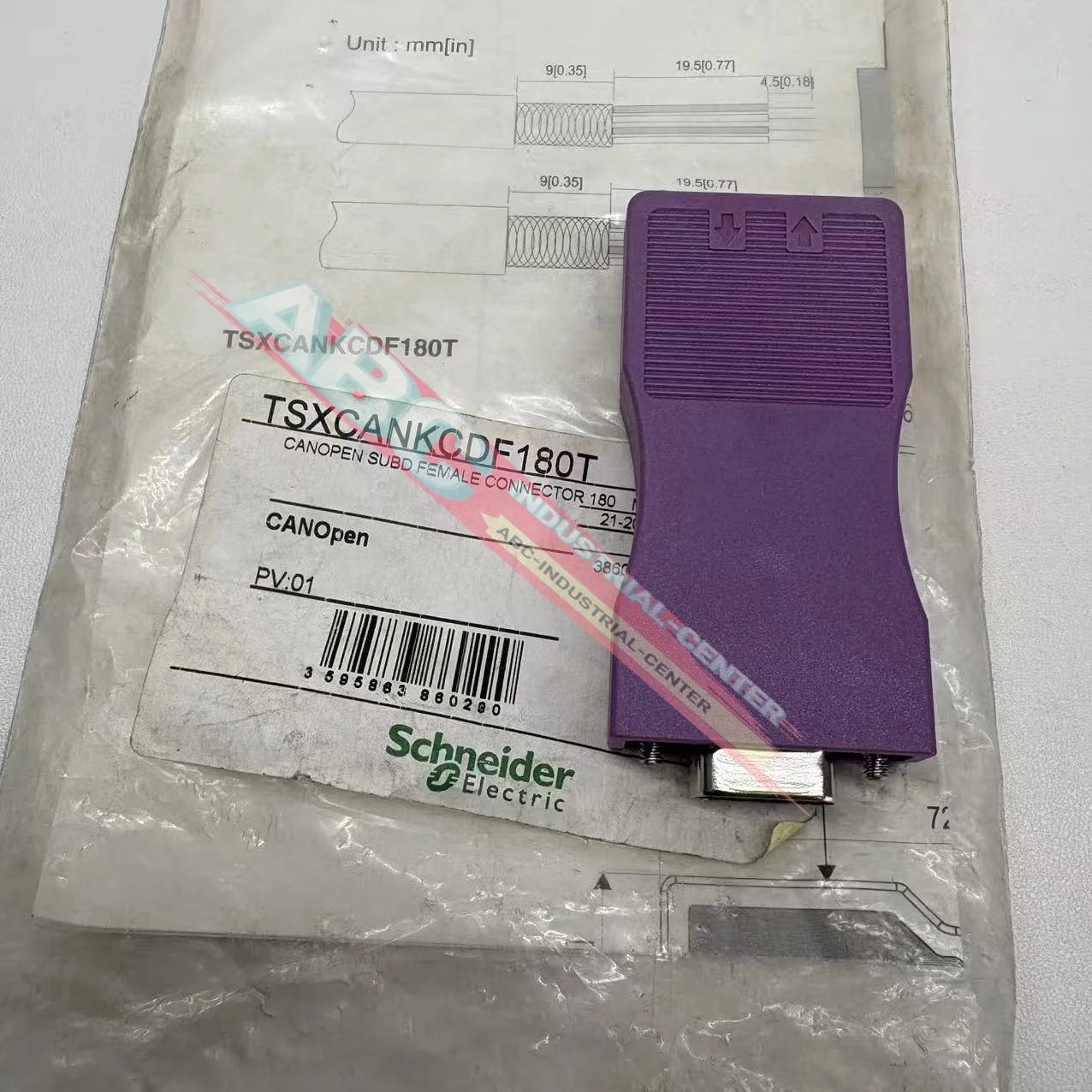 TSXCANKCDF180T 100% 새 PLC 모듈