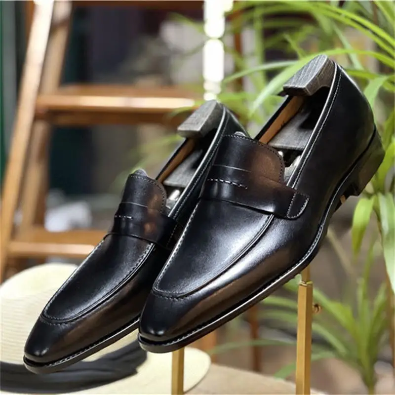 Classic Handmade Mens Genuine Leather Loafers  Slip-on Retro Italian Style Brogue Wedding Dress Shoes for Men Business Shoes