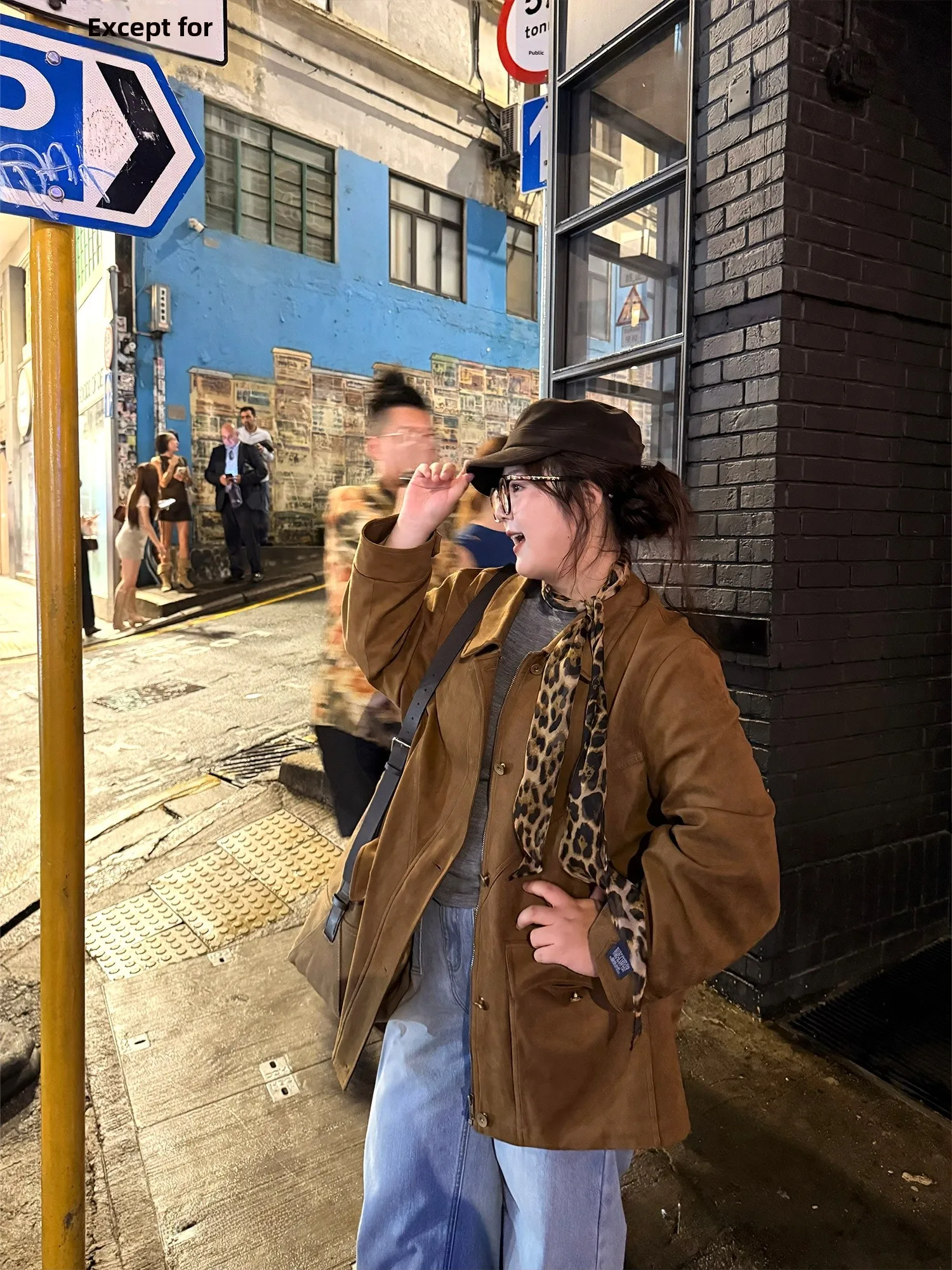 

Старый Глава и Маленький Толстый PONGKIKI Ретро Коричневый Замшевый Джарет Коричневый Мерло Маленький Размер Кофейного Цвета Топ Женское Пальто