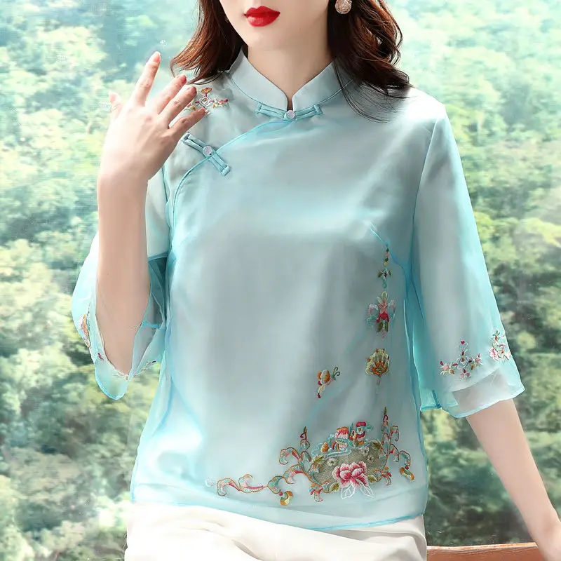 2022 Traditional Chinese Blouse Women Embroidery Flower Cheongsam Tops Vintage Qipao Shirt Classic Slim Tang Clothes Chinese Top