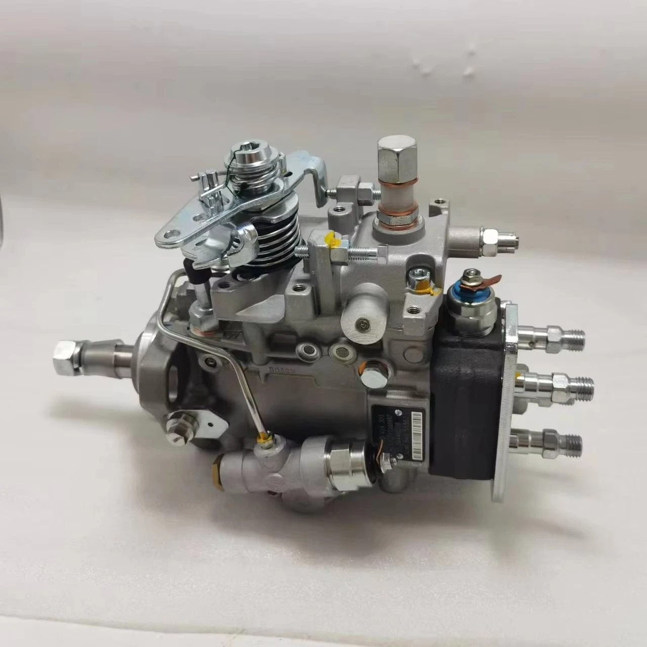 New engine injection pump for mechanical engineering machinery parts 0460424303 2644N208