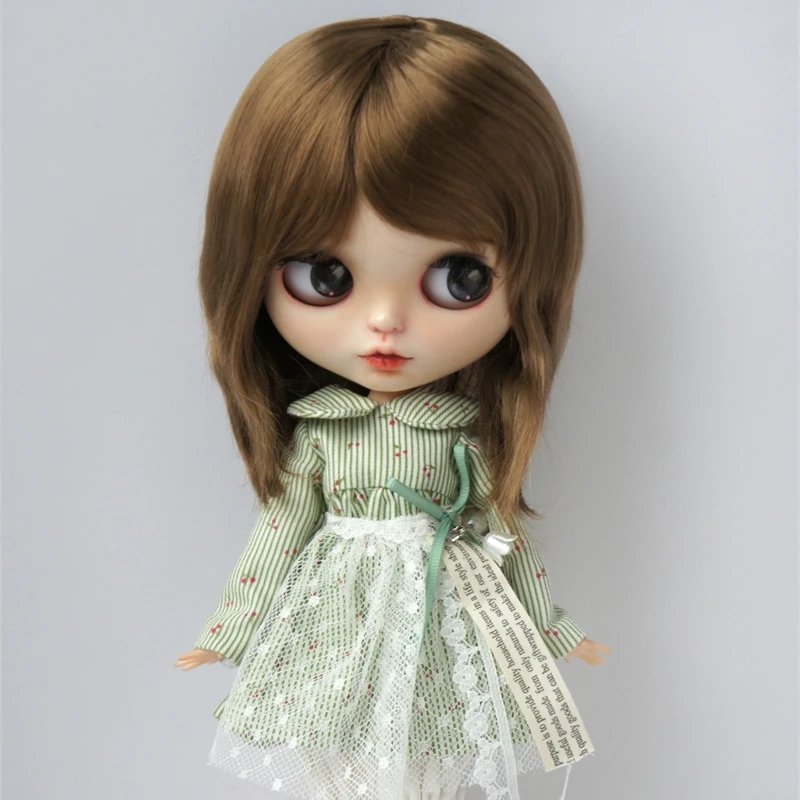 JD762 Natural curls Mid long doll wigs that can be tilted and self trimmed with bangs  Full sizes Doll Accessories