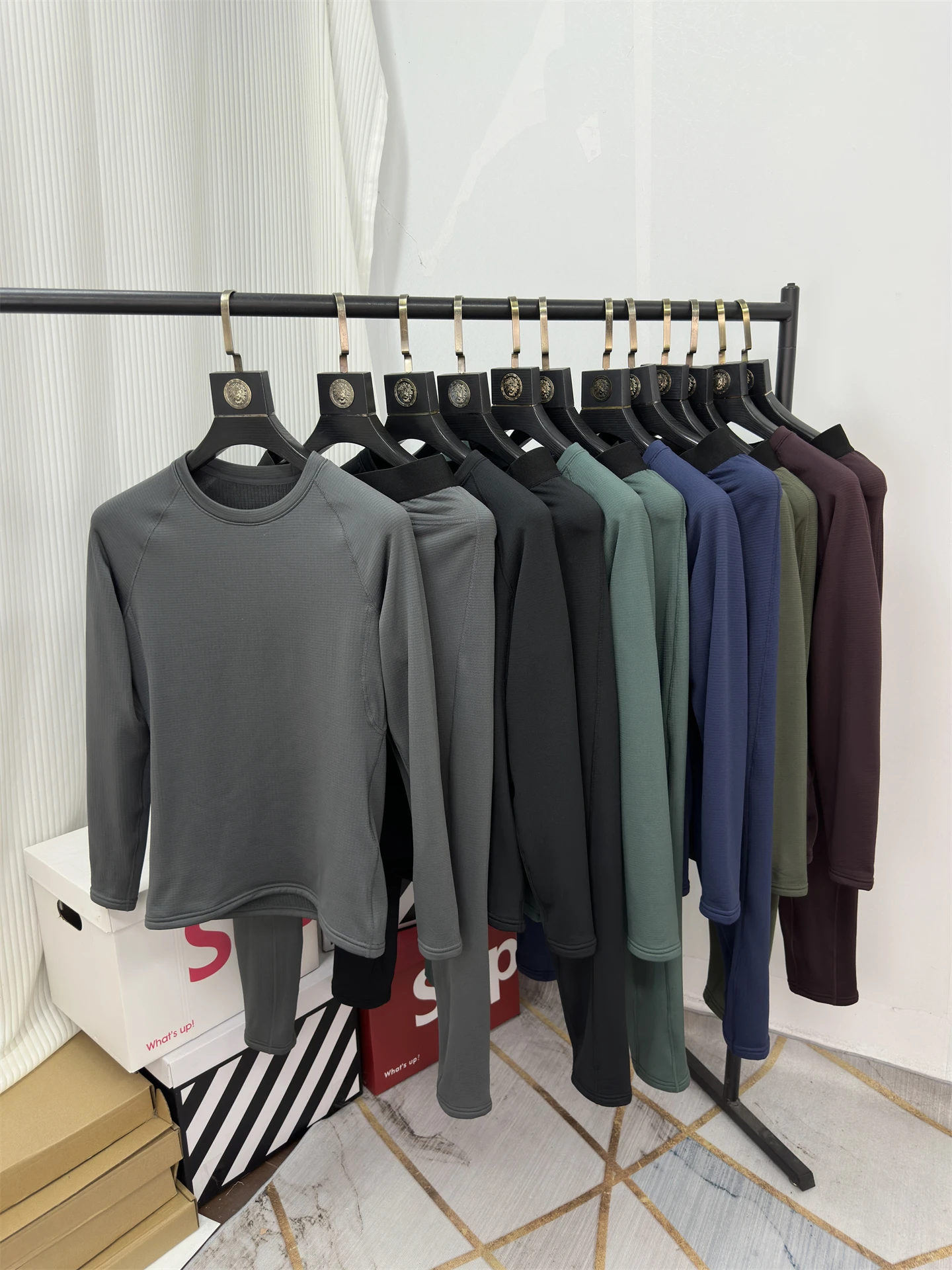 

Comfortable Skin-Friendly Fleece-Lined Base Layer Shirt Men's Sportswear Lightweight Functional Warmth Inner Set Autumn Winter