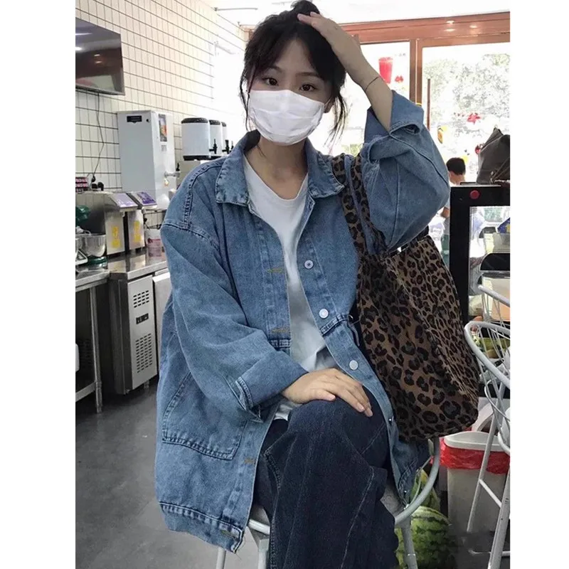 

Casual Denim coat women Korean 2024 new spring autumn Vintage long-sleeve Pockets jeans jacket loose tops female outerwear T428