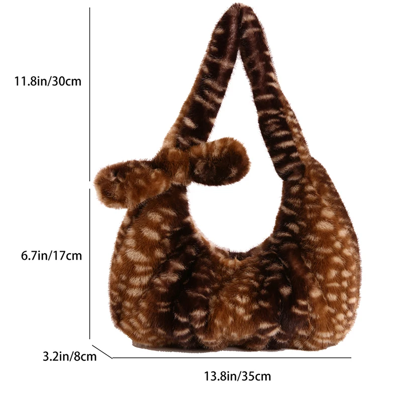 Hobo-Schultertasche mit Hirschmuster und Kunstfell, flauschige Plüsch-Unterarmtasche, weiche, flauschige Handtasche mit Tragegriff, süße, warme Wintertasche. – Detail 1