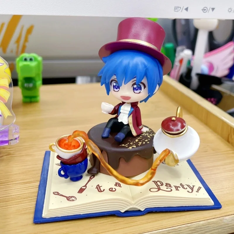 本物のレメント初音ミクミステリーボックス秘密の魔法の森ブラインドフィギュアコレクタブルデコレーションおもちゃファン向け