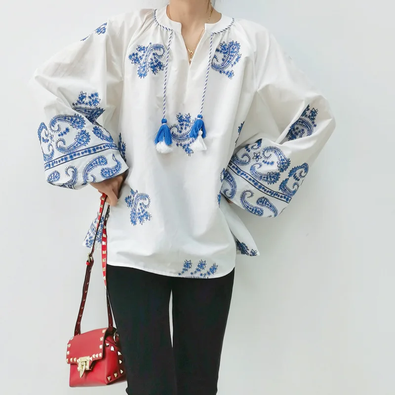 BirdTree, 27.7%Natural Silk Lantern Sleeve Shirt, Women Paisley Embroidery, Elegant Loose Blouse, 2024 Summer Autumn T467113QM