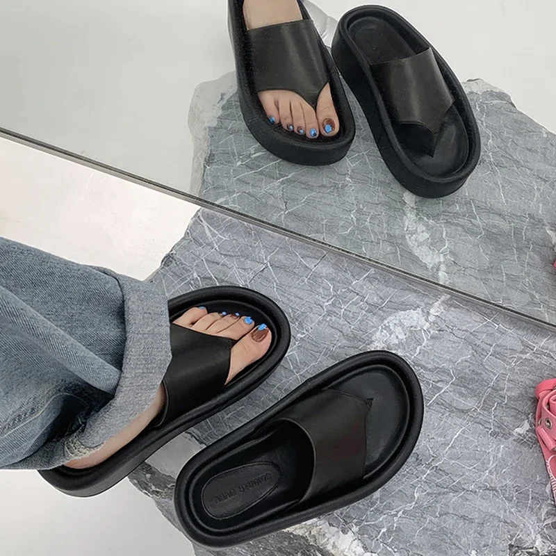 2024 Summer Clip Toe Women Slippers Fashion Elegant Soft Sole Slides Shoes Ladies Casual Beach Platform Flats Sandalias