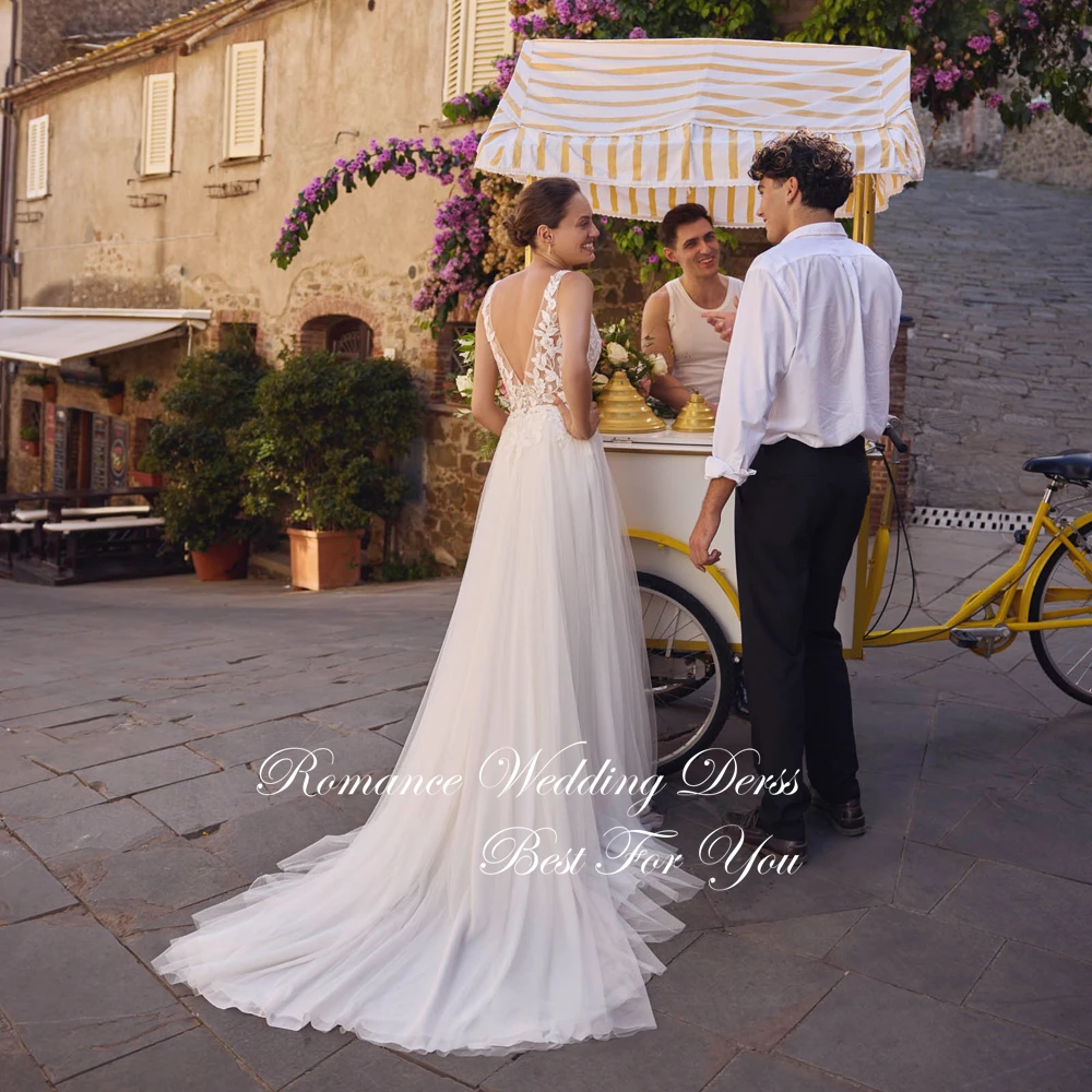 Elegant Pleat Lace V-Neck A-Line Wedding Dress Spaghetti Strpas Open Back Sleeveless Bridal Gown Vestidos De Novia Customized