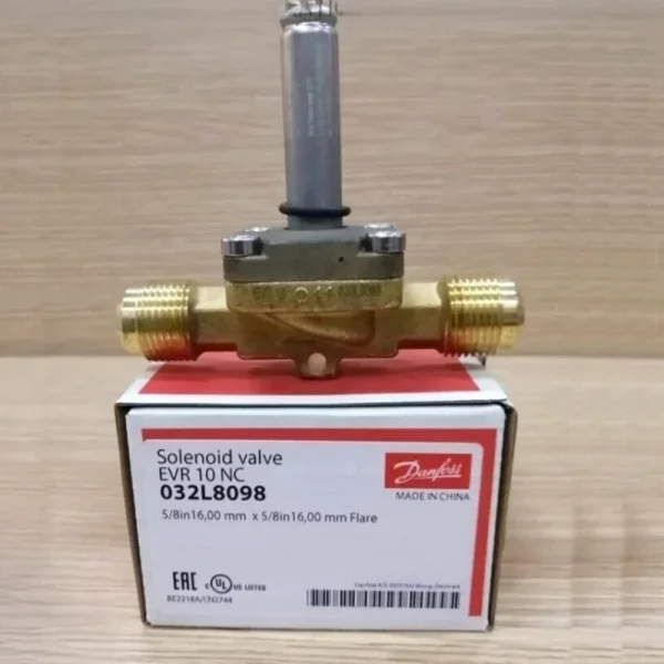 

Eevr10nc 032l8098 Абсолютно новый оригинальный программируемый логический контроллер (ПЛК) 2026