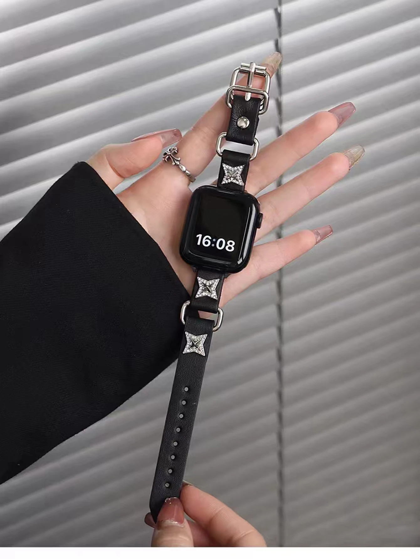 Slim new Leather loop For Apple Watch band women Series Ultra 10/9/8/7 40mm 41mm 42mm 44mm 45mm 46mm Strap