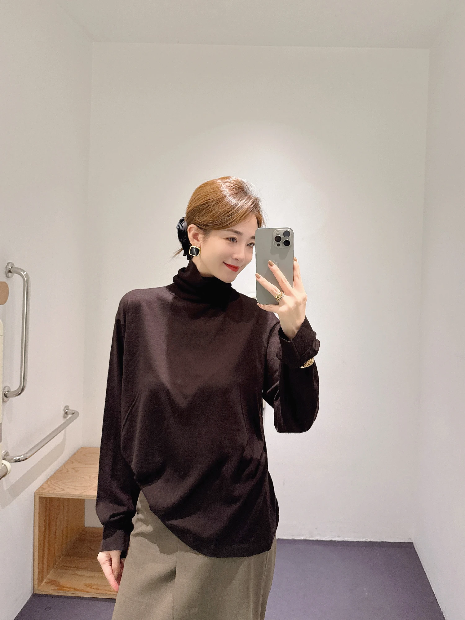 

HINE WAABLE YANZI A WOOL LADIES FALLOUT NE WARMER SOFT EX HOLODINNOMER T TOPS ALL WOOL YANZI SAND