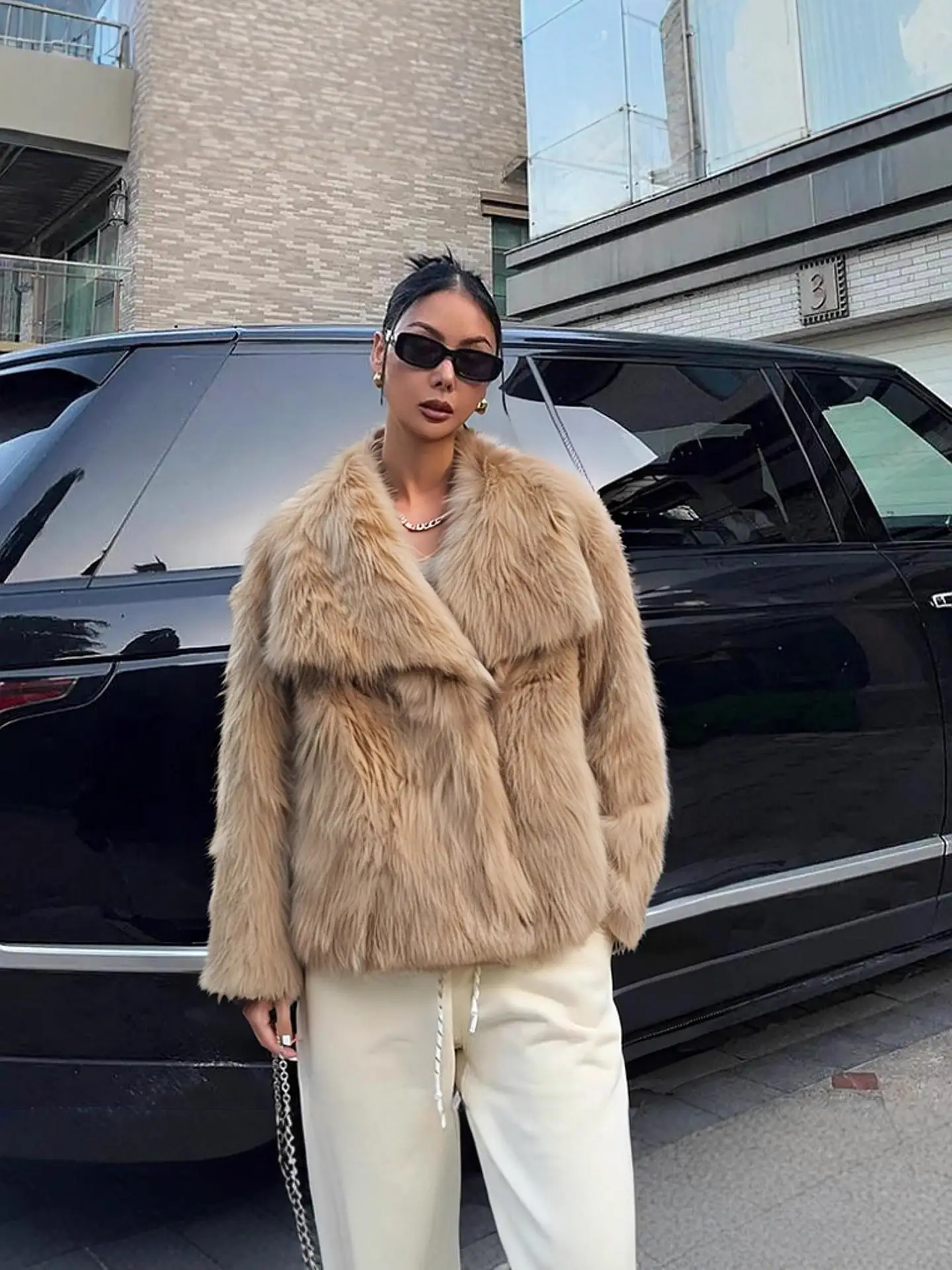 معطف فرو نسائي كاجوال بياقة كبيرة من الفرو Jaet Long Sve Urban Sle ملابس خارجية مريحة وعصرية