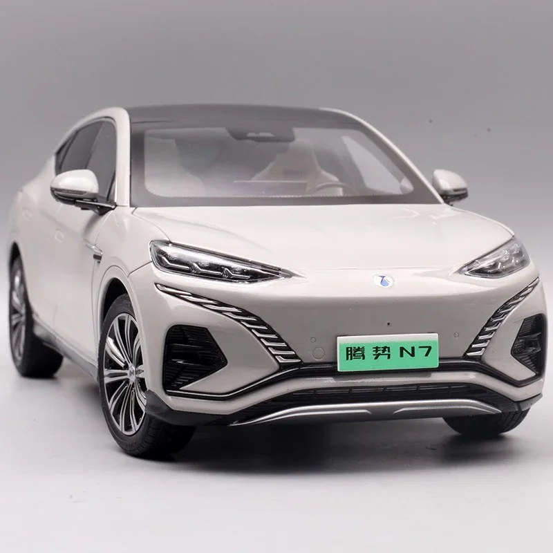 BYD DENZA N7, modèle de voiture de simulation en alliage, SUV, véhicule électrique moulé sous pression en métal, cadeau micromodèle, affichage de collection, 1: 18