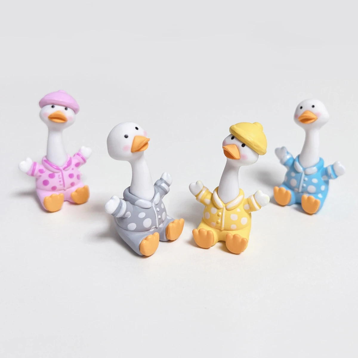4 Happy Duck Styles, Home Decor Micro Landscape, Car Control Decoration Cute Duck
