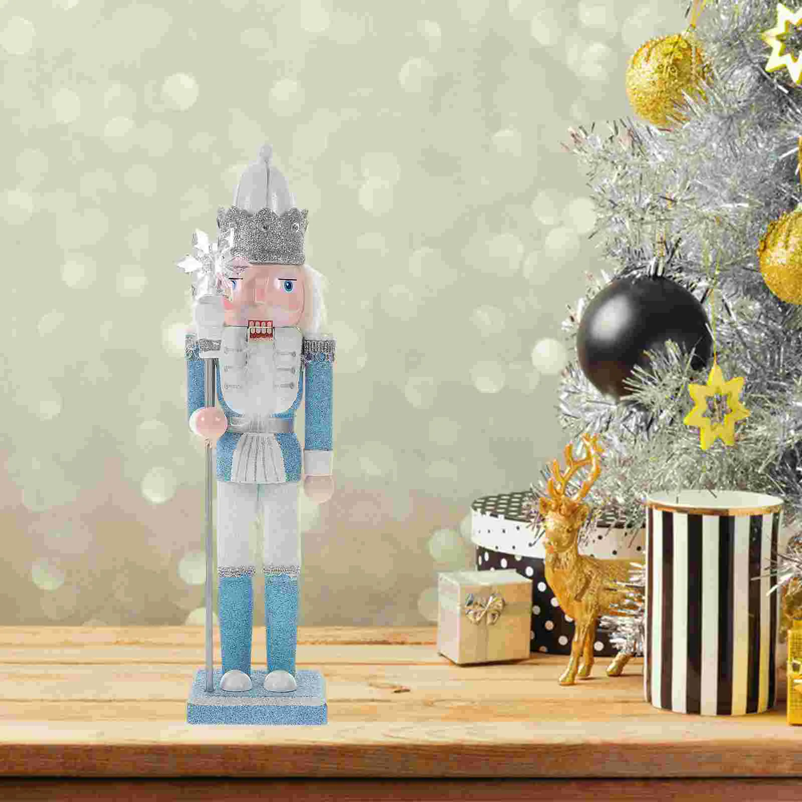 เครื่องกะเทาะเปลือกถั่วรูปปั้นไม้กลางแจ้งการตกแต่งคริสต์มาสสำหรับห้องครัวรูปแคร็กเกอร์ขนาดเล็กฤดูใบไม้ร่วง