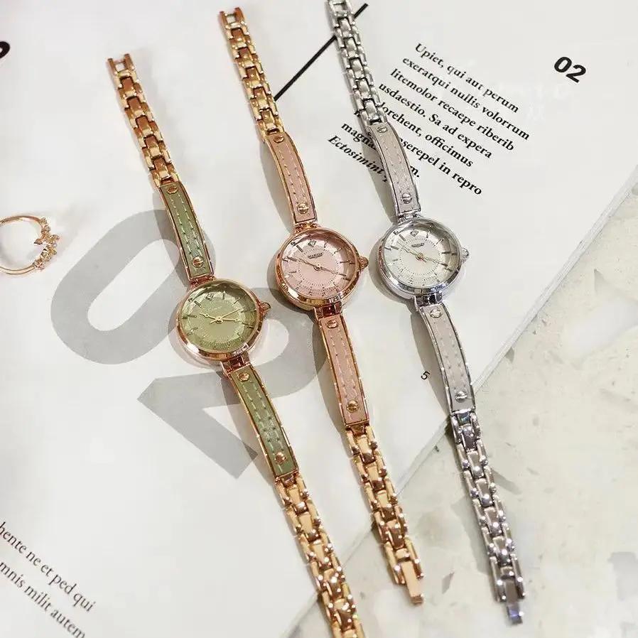 Reloj de cuarzo con esfera pequeña para mujer, versátil, informal, de lujo, elegante, compacto y delicado, a la moda, nuevo