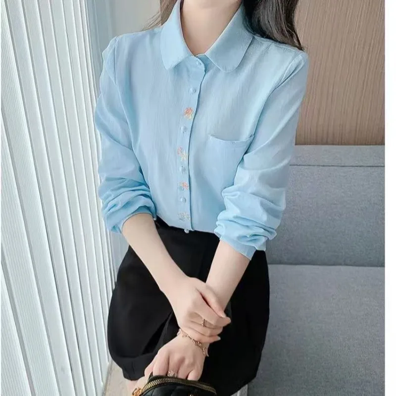 

Spring and Autumn New Fashion Embroidered Tops Pure Cotton Long-sleeved Shirts