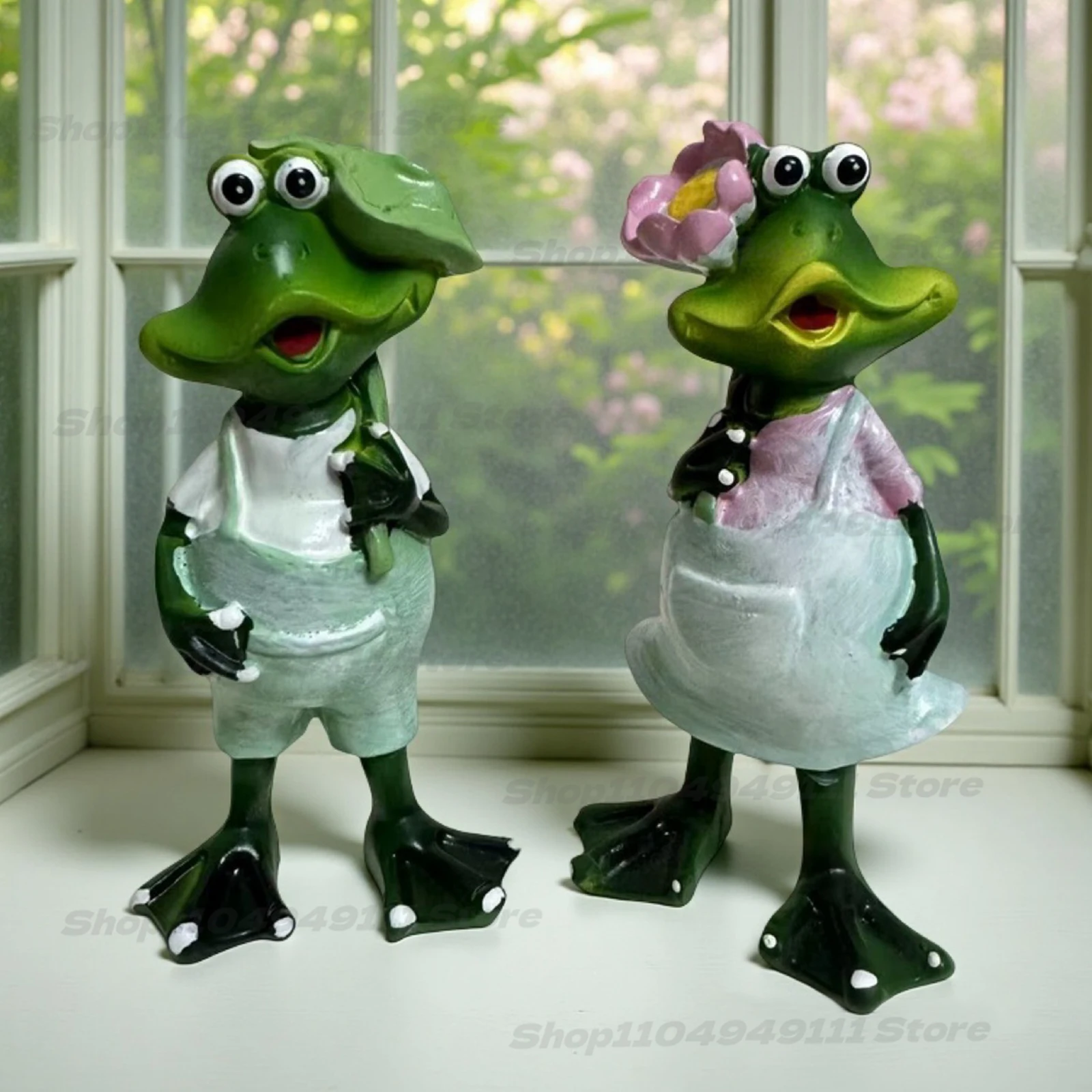 

New Couple Green Frog Figurine 2 Pcs Set Creative Wedding Style Resin Animal Decoration for Desktop Home Garden Yard