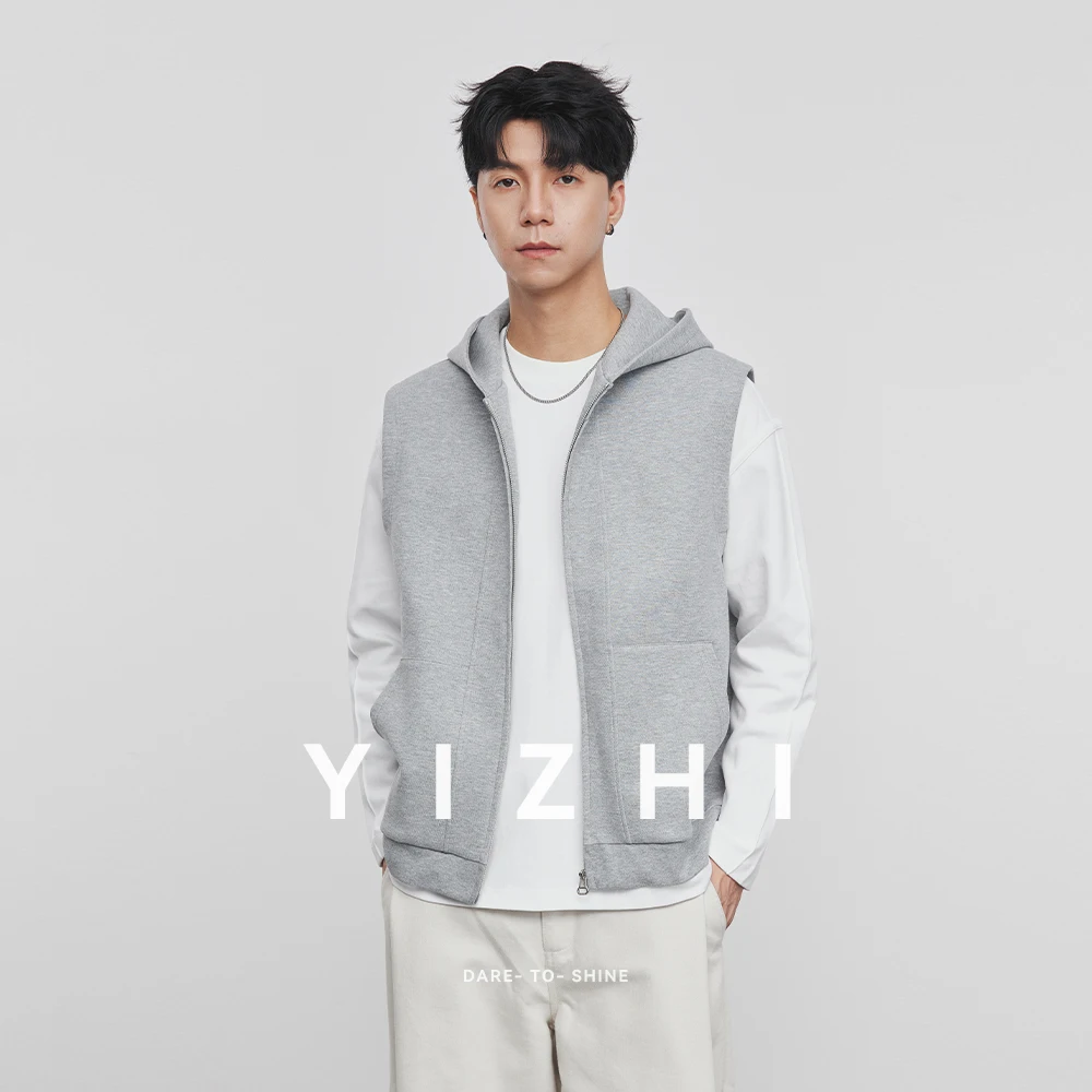 

2025 Autumn Men's New Solid Color Hooded Spliced Pockets Zipper Trendy All-match Loose Sleeveless Jackets Vests Men Tops