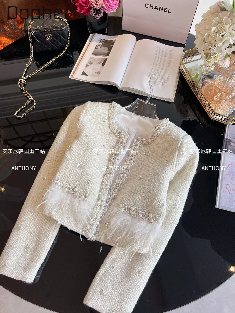 Winter Socialite Elegant Quilted Thickened Short Coat Women Heavy Beading Rhinestone Feather Patchwork Round Neck Tweed Coat