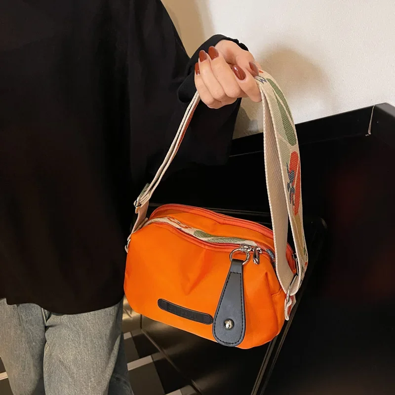 

New Minimalist Women's Small Square Bag Hot Sale Casual Solid Color Waist Bags Fashionable and Versatile Portable Shoulder Bags