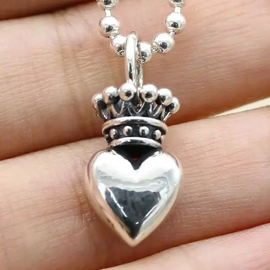 

Sterling Silver Simple Student Small Fresh Sweet Crown Peach Heart Pendant Women's Fashion Korean Fashion Versatile Necklace
