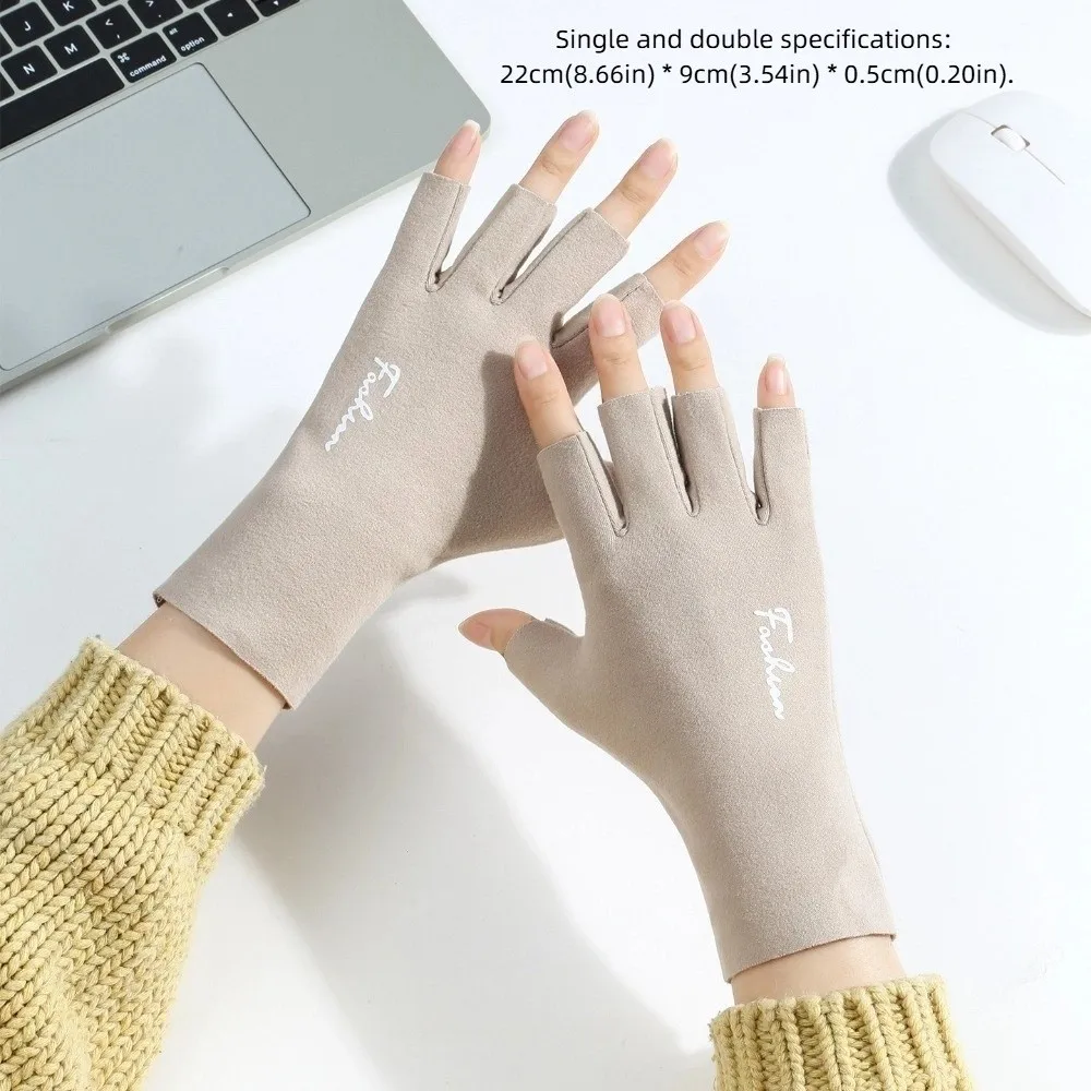 Sarung Tangan Setengah Jari Warna Solid Sarung Tangan Layar Sentuh Gaya Tipis Berlapis Bulu Hangat Sarung Tangan Tanpa Jari Anti Selip yang Dapat Bernapas