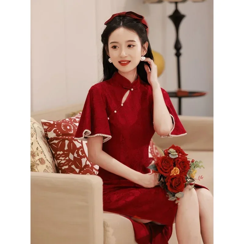 Cheongsam Slim Retro en dentelle rouge pour femmes, vêtements de performance, robe de mariée de soirée de style chinois, Qipao d'été, vente en gros, 03