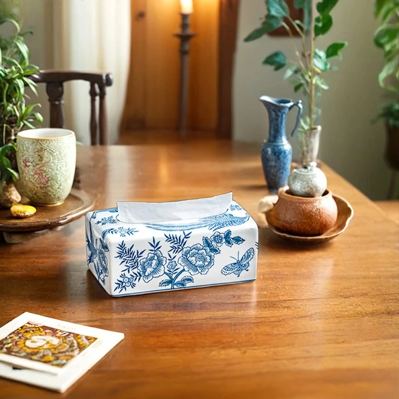 

Vintage Home Decor Blue and White Porcelain Tissue Box Ceramic Paper Towel Case Coffee Table Desktop Napkin Holder Tissue Boxes
