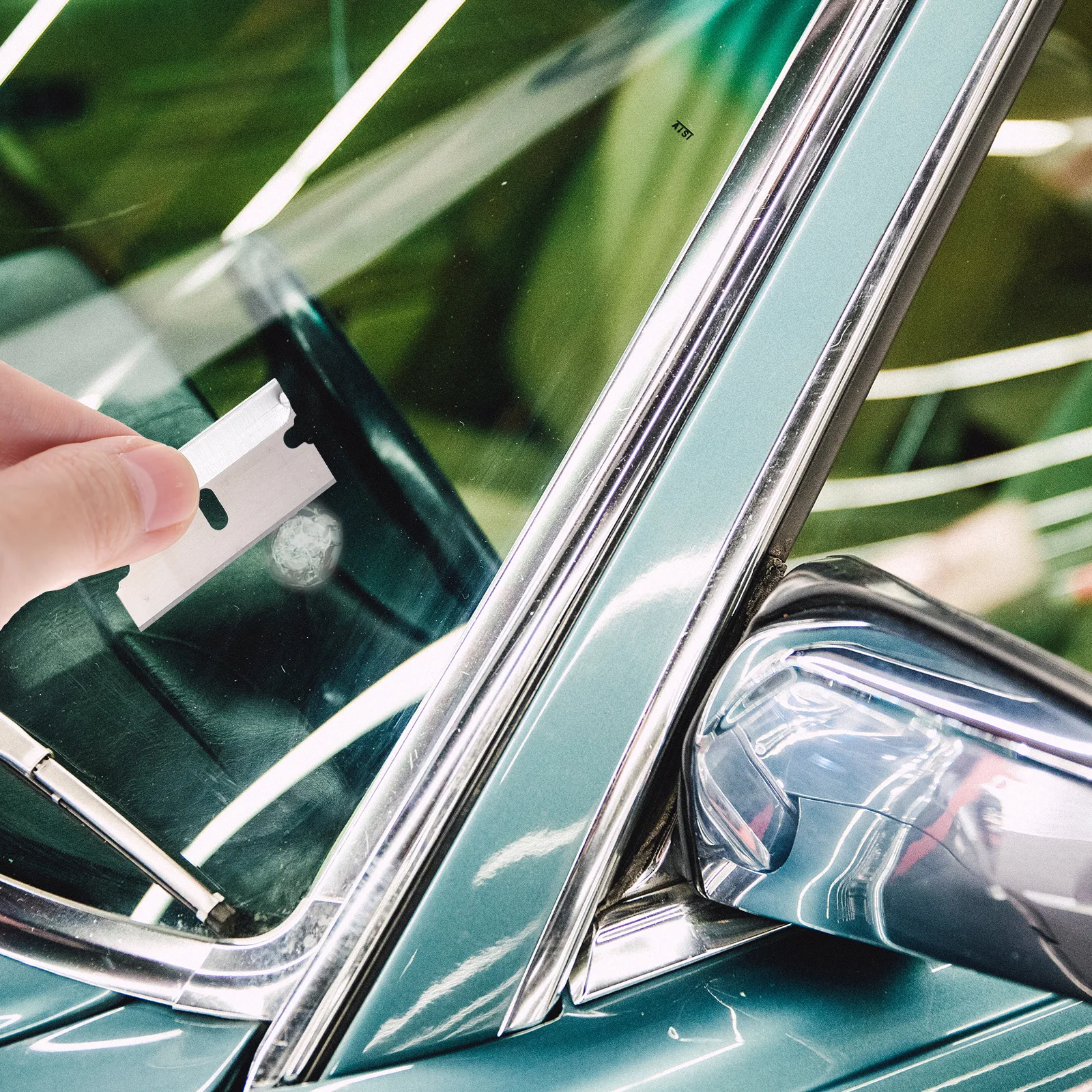 

1Set Windshield Crack Repair Kit Car Glass Chip Repair Tool Kit Durable Portable Efficient Scratch Window Fixer