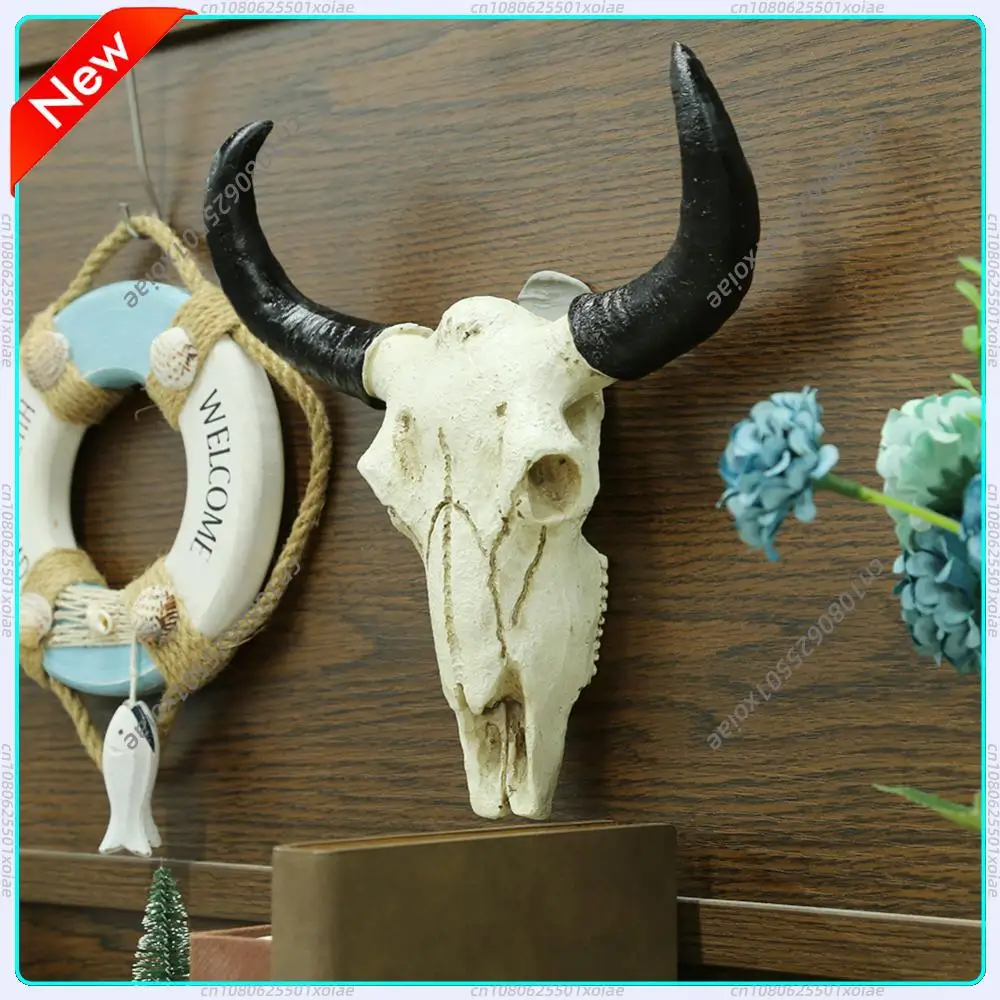 Longhorn Cow Skull Head Ornament Wall Hanging Wall Decoration Figurines Crafts Nostalgic Realistic for Home Halloween Decor