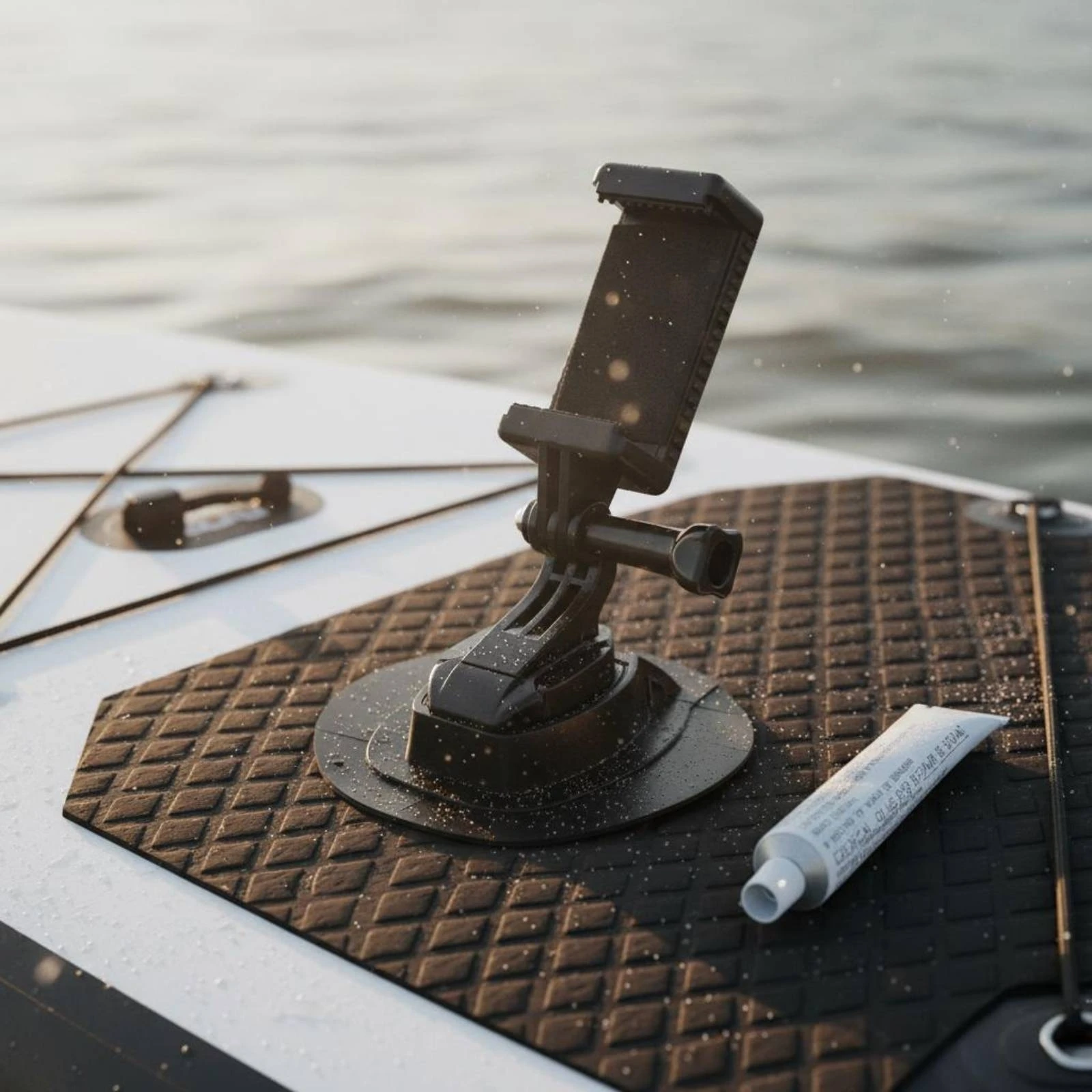 Picture 5: Stand-up Paddleboard Camera Mount Base Easy Installation Paddleboard Camera Base Paddleboard D-Loop Mount Quick Release